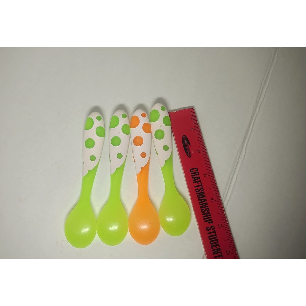 Munchkin Soft-Tip Infant Spoons 4 Pack Green Orange Polka Dot Baby Spoons - Picture 3 of 3